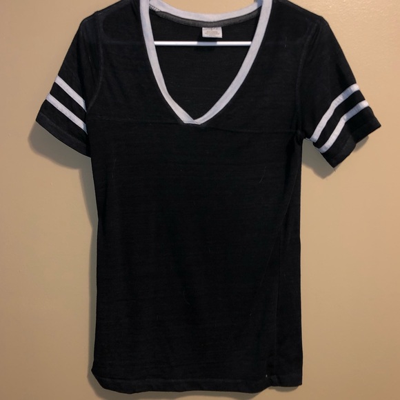 Exist Tops - Basic Baseball Tee